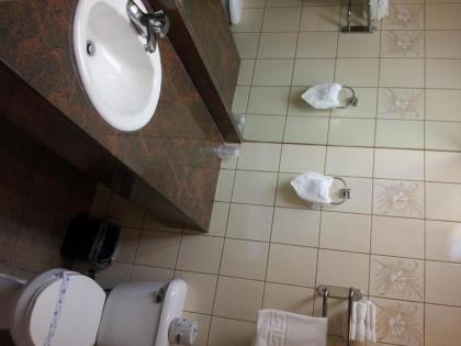 Grant Hotel - image 5
