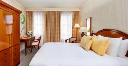 Orchard Hotel - image 2