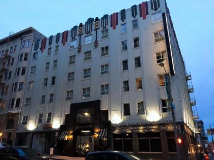 Embassy Hotel - image 5