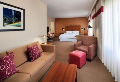 Four Points by Sheraton Los Angeles International Airport - image 2