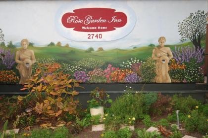 Rose Garden Inn - image 2