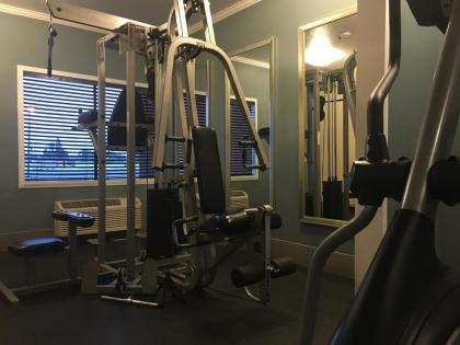 Country Inn & Suites by Radisson John Wayne Airport CA - image 3