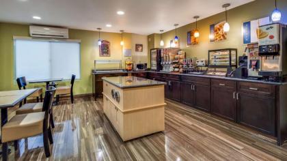 Best Western Plus Heritage Inn - image 5