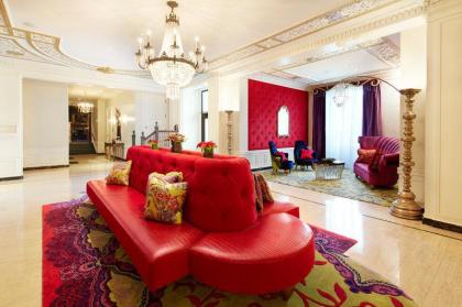 Huntington Hotel