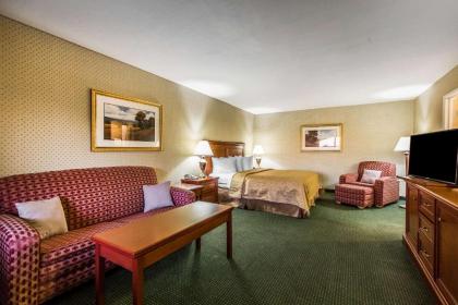 Quality Inn Near China Lake Naval Station - image 4