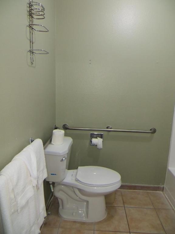 Ocean Gate Inn - image 2