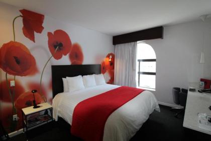 O Hotel - image 2