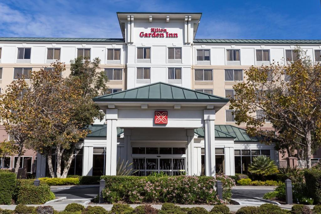 Hilton Garden Inn San Mateo - main image