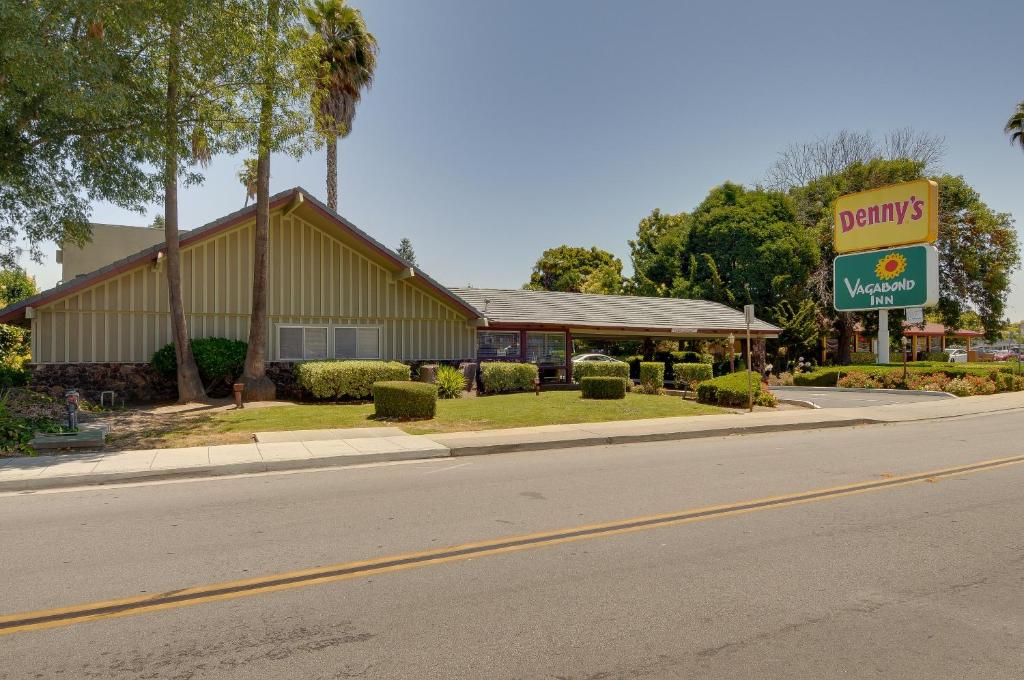 Vagabond Inn Sunnyvale - main image