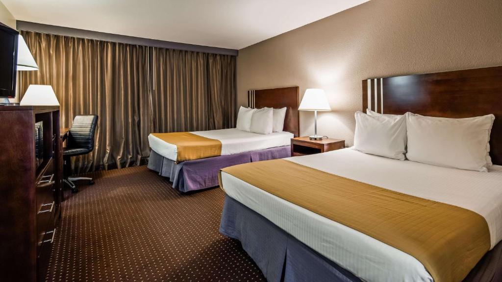 Best Western Yacht Harbor Hotel - image 5