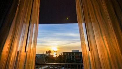 Inn by the Sea at La Jolla