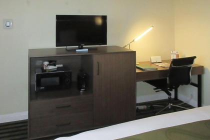 Quality Inn Salinas - image 2