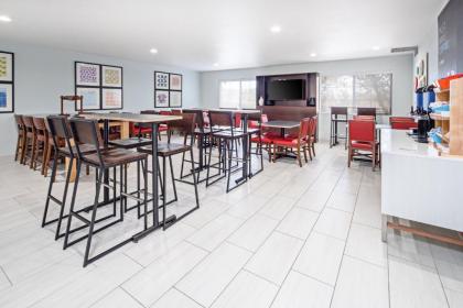 Holiday Inn Express Hotel & Suites Watsonville an IHG Hotel - image 5