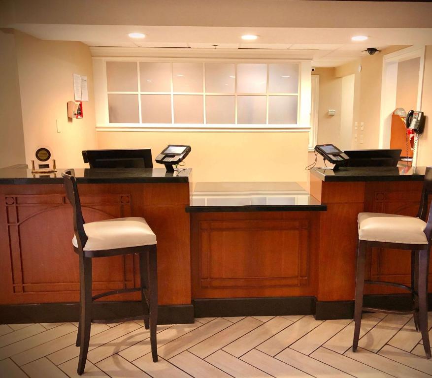 Sonesta ES Suites San Francisco Airport - image 4