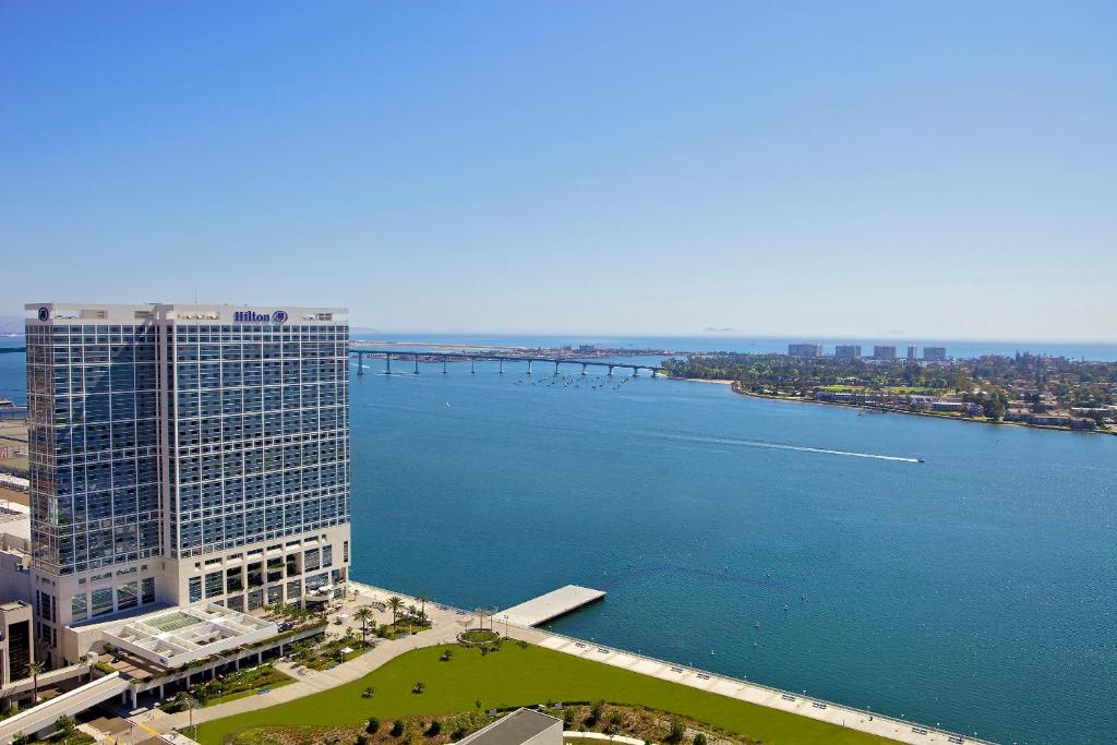 Hilton San Diego Bayfront - main image