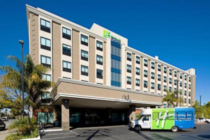 Holiday Inn Express Los Angeles Airport