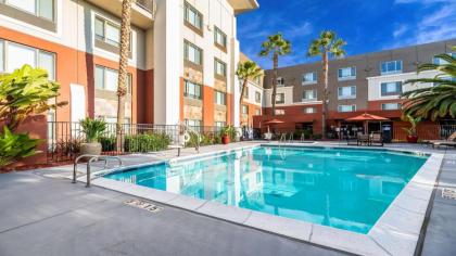 Holiday Inn Express Fremont - Milpitas Central an IHG Hotel