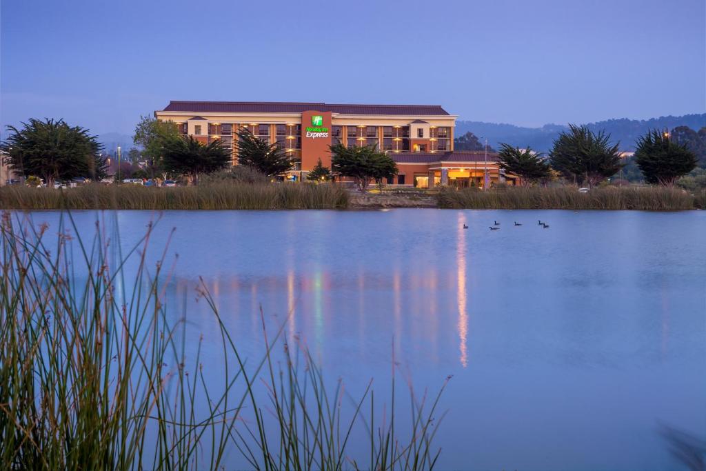 Holiday Inn Express at Monterey Bay an IHG Hotel - main image