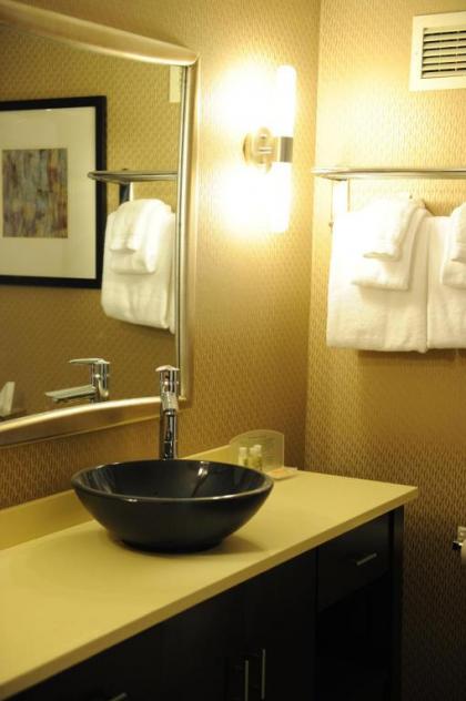 Crowne Plaza Sacramento Northeast an IHG Hotel - image 3