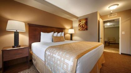 Best Western Pasadena Royale Inn & Suites - image 3
