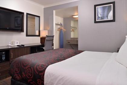 Americas Best Value Inn Hollywood - image 5