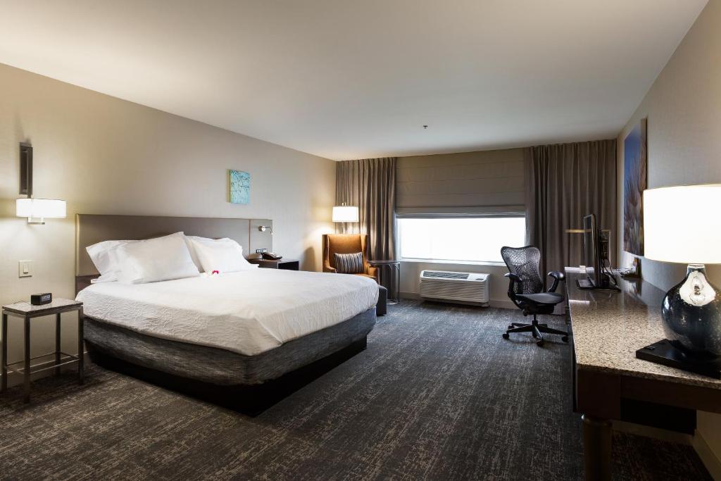 Hilton Garden Inn Fairfield - image 3