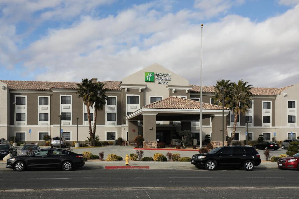 Holiday Inn Express Hotel & Suites Hesperia an IHG Hotel - main image
