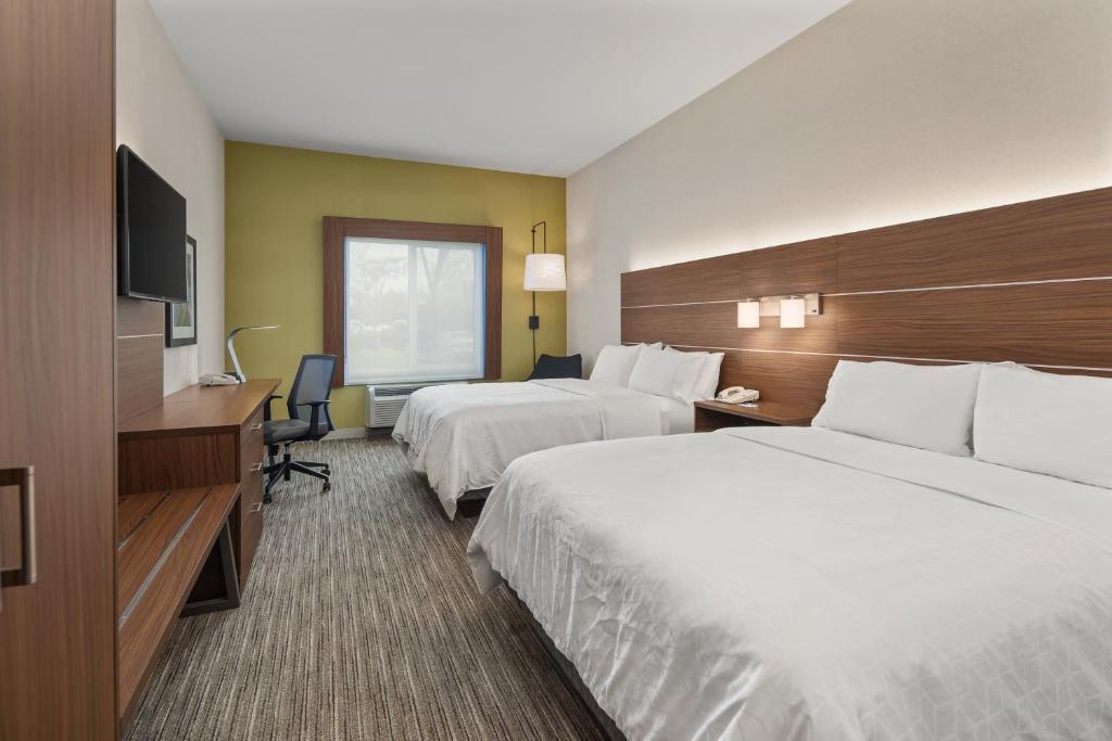 Holiday Inn Express Hotel & Suites Sacramento Airport Natomas an IHG Hotel - image 4