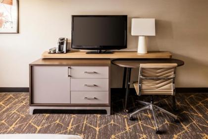 Holiday Inn Santa Ana Orange County Airport an IHG Hotel Santa Ana