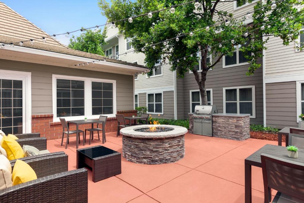 Residence Inn By Marriott Vacaville - main image
