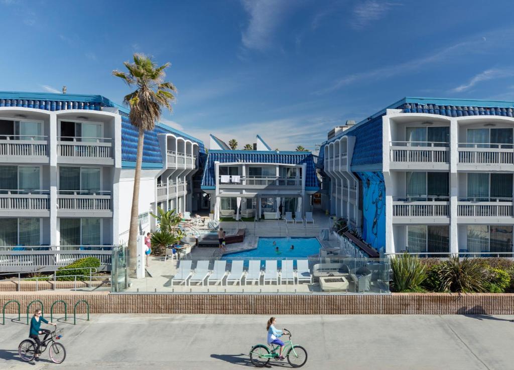 Blue Sea Beach Hotel - main image