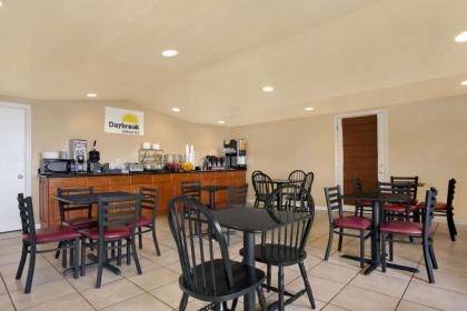 Days Inn by Wyndham San Simeon - image 3