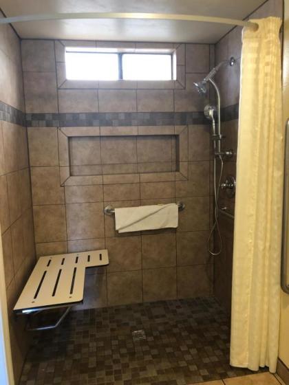Beachwalker Inn Cayucos - image 2