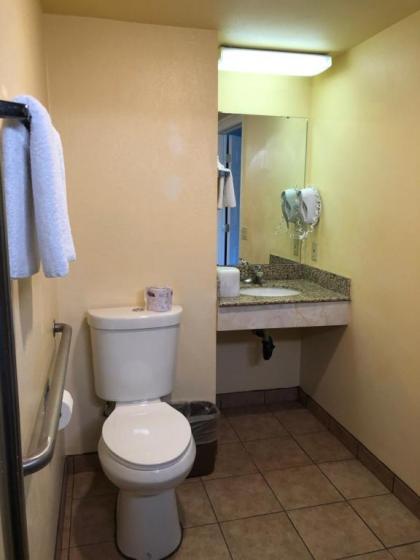 Beachwalker Inn Cayucos - image 4