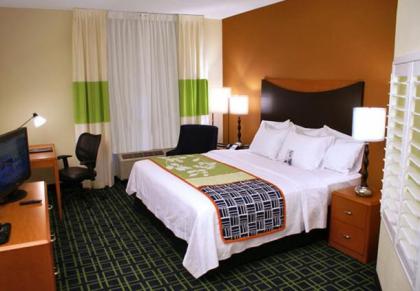 Fairfield Inn & Suites by Marriott Selma Kingsburg - image 5