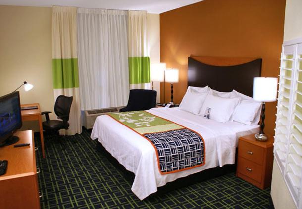 Fairfield Inn & Suites by Marriott Selma Kingsburg - image 5