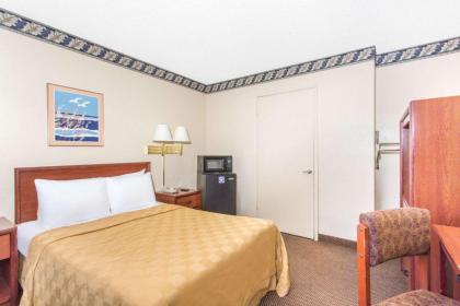 Knights Inn Madera - image 3