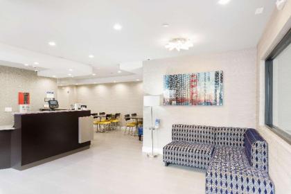 Best Western Red Coach Inn - image 3