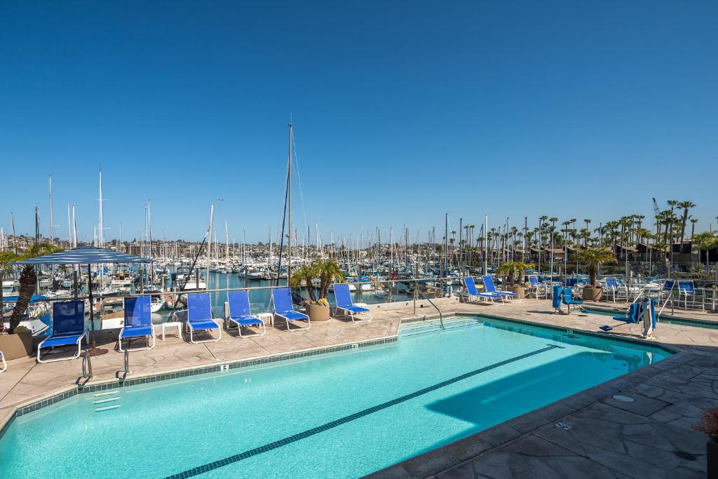 Bay Club Hotel and Marina - main image