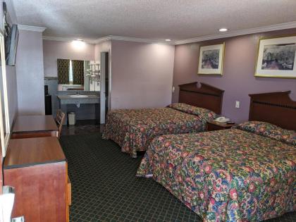 Passport Inn - image 5