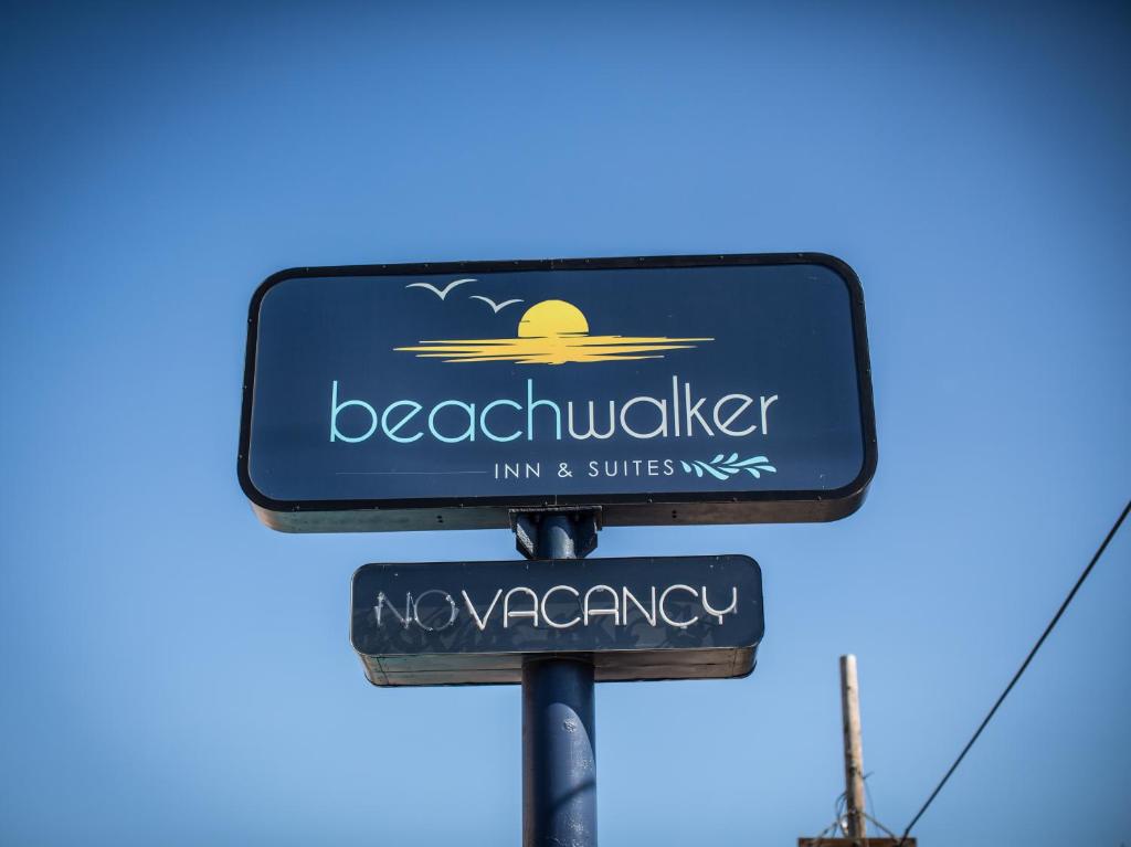 Beachwalker Inn & Suites - image 4