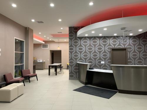 Pacific Motor Inn - main image