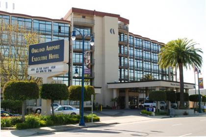 Oakland Airport Executive Hotel California