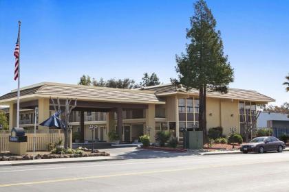 Motel in Gilroy California