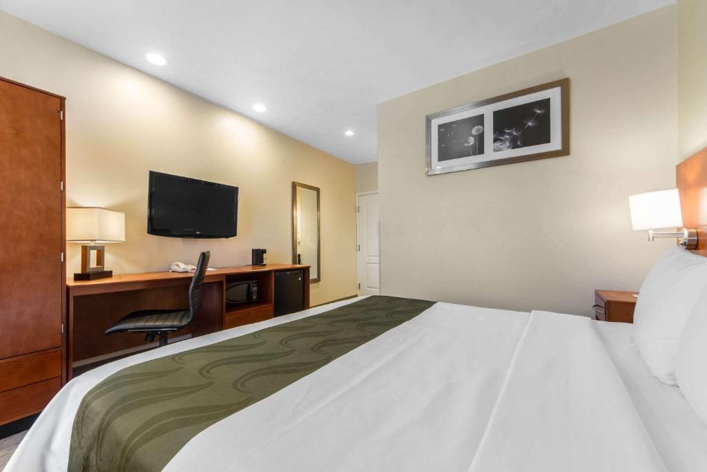 Quality Inn San Jose Airport - Silicon Valley - image 5