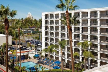 Fairfield by Marriott Anaheim Resort