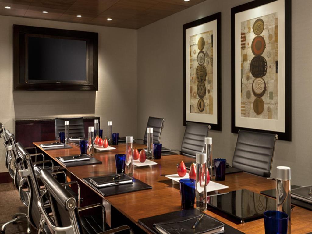 The Ritz-Carlton Los Angeles L.A. Live - image 5