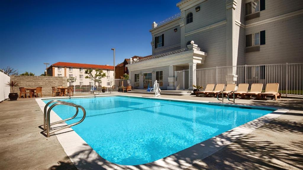 Best Western Salinas Monterey - image 3