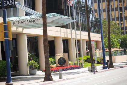 Renaissance Long Beach Hotel - image 2