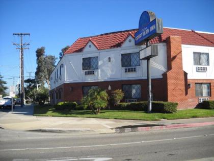 Palms Courtyard Inn California